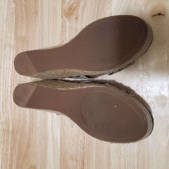 Lucky Brand Neeka Gray Snakeskin Wedge Slide - Picture 7 of 8